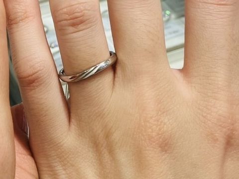 【アイプリモ(I-PRIMO)の口コミ】 最近の流行りを取り入つつ、今後も飽きることのないデザインであったため…