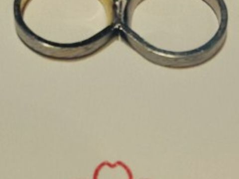 【杢目金屋(もくめがねや)の口コミ】 桜モチーフのかわいいデザインに惹かれました。複数の金属を組み合わせて…