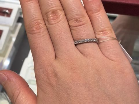 【モニッケンダム(MONNICKENDAM)の口コミ】 レール溜めも試させていただきましたが、爪留のほうが光を取り込みやすく…