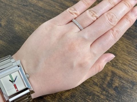 【BRILLIANCE+(ブリリアンスプラス)の口コミ】 ダイヤが好きなので、結婚指輪もダイヤがたくさん入っているものを探して…