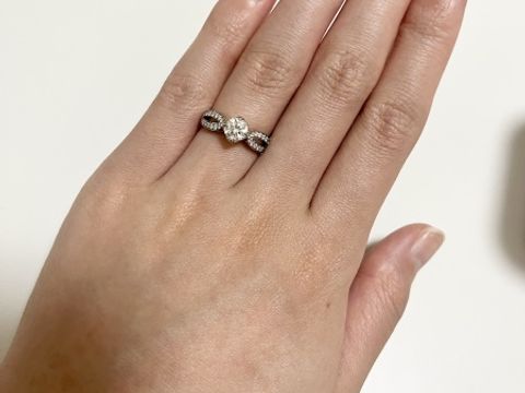 【ブシュロン(BOUCHERON)の口コミ】 とにかくゴージャスで可愛いです！他と被らない特別なデザインです。セン…