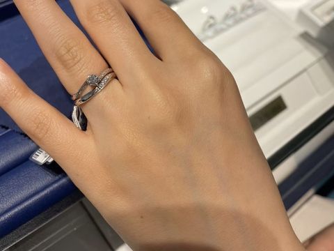 【銀座ダイヤモンドシライシの口コミ】 右も左も分からず来店したため、自分の指の特徴とかもわかっていませんで…