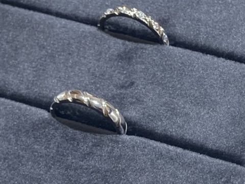 【ショーメ(CHAUMET)の口コミ】 結婚指輪のみでも華やかになる物が良くてこちらのデザインにしましたが、…