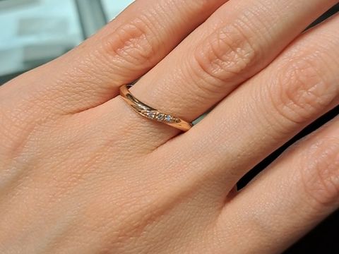 【アイプリモ(I-PRIMO)の口コミ】 ウェーブで探していたのですが、ペールブラウンゴールドというカラーが珍…