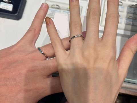 【エクセルコダイヤモンド(EXELCO DIAMOND)の口コミ】 スタンダードなものよりも少し個性がありながらも、ファッションリングに…