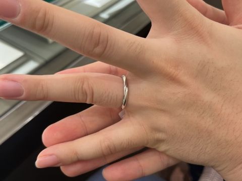 【アイプリモ(I-PRIMO)の口コミ】 元々ファッションでも指輪をしたことが無かったため、結婚指輪の選びが全…