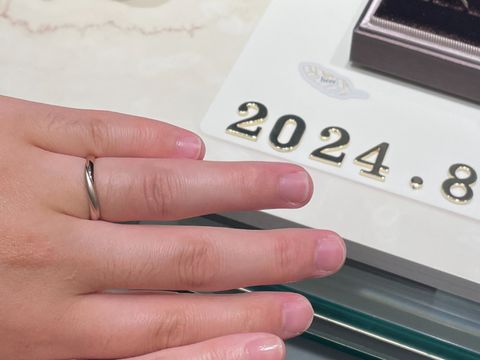 【アイプリモ(I-PRIMO)の口コミ】 指輪のダイヤ数を選べることが私好みでした。また、リングを選ぶにあたり…