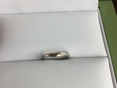 【LAPAGE(ラパージュ)の口コミ】 1番の決め手は、デザインでした。
色々と調べてこのようなデザインがよい…