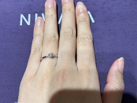 【俄(にわか)の口コミ】 シンプルでメレダイヤのついたストレートの指輪を探していたので、ピッタ…