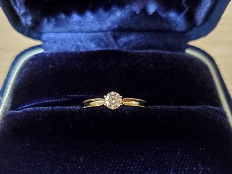 【ith(イズ)の口コミ】 はじめてHPを見た時から【アロー】が一番気に入っていました。
シンプルな…