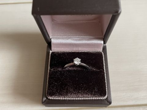 【アイプリモ(I-PRIMO)の口コミ】 結婚指輪と重ね付けできるように、あえて細めのデザインにしたのがポイン…