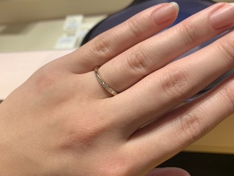【アイプリモ(I-PRIMO)の口コミ】 【指輪のデザインについて】
・シンプルではあるが、他のファッションリン…
