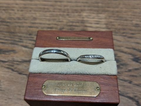 【voulez vous(ヴーレ・ヴー)の口コミ】 雑誌でみてお伺いしました。
こちらにお伺いする前に、ダイヤで有名なブラ…