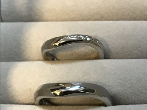 【JEWELRY  KAMATA(ジュエリーかまた)の口コミ】 フルオーダーなので自分たちの思い通りの指輪を作ることができるところ。…
