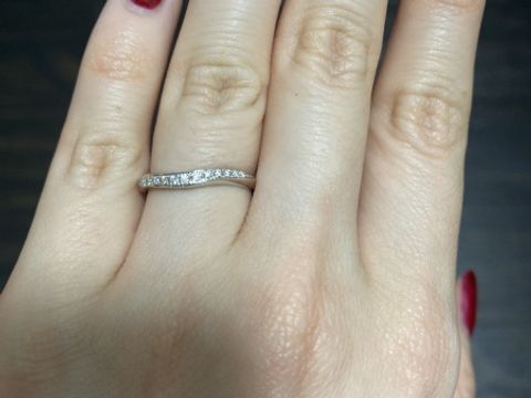 【ラザール ダイヤモンド(LAZARE DIAMOND)の口コミ】 10件ほど他のメーカーにも行きました。
妥協したくなくて、ダイヤの質や量…