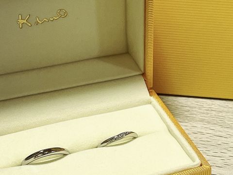 【ケイウノ ブライダル(K.UNO BRIDAL)の口コミ】 デザインもすごく豊富で指輪自体の着け心地が軽くてつけてる事を忘れるぐ…