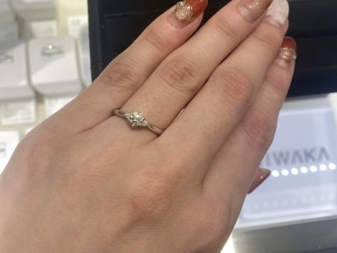 【俄(にわか)の口コミ】 自分の手（指長め、まっすぐ、関節が少し太い）に合うのはストレートタイ…