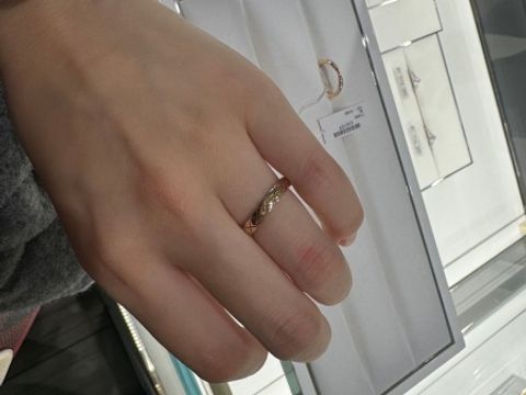 【シャネル(CHANEL)の口コミ】 指輪のデザインはとても可愛かったのですが、少しカジュアルすぎるように…