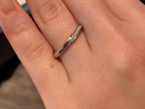 【ラザール ダイヤモンド(LAZARE DIAMOND)の口コミ】 ダイヤモンドの輝きが格別でした！
他のブランドではピンクゴールドが気に…