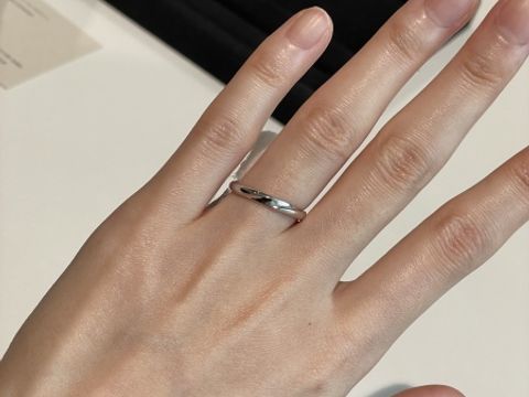 【BRILLIANCE+(ブリリアンスプラス)の口コミ】 指の節が一番太いので指輪が回りやすく、指輪が回っても違和感があまりな…