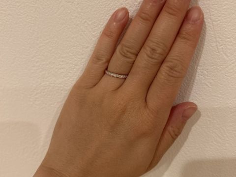 【ケイウノ ブライダル(K.UNO BRIDAL)の口コミ】 普段使いができるものを探していて、一目惚れでした。指に触れる部分が丸…