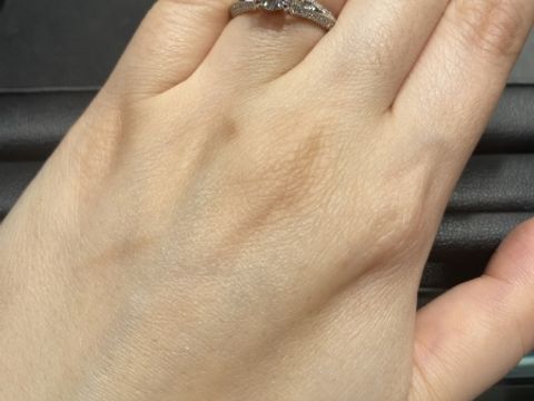 【エクセルコダイヤモンド(EXELCO DIAMOND)の口コミ】 なんといっても、店員さんの対応力の良さとダイヤモンドの質の良さでしょ…