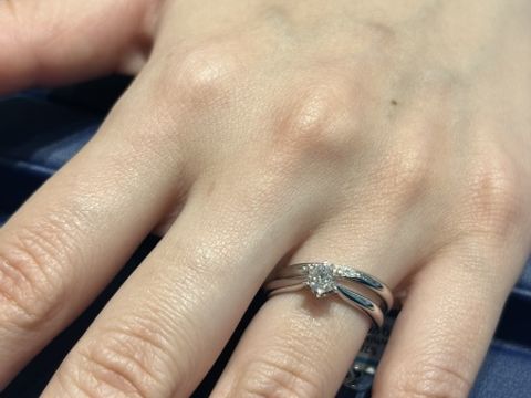 【銀座ダイヤモンドシライシの口コミ】 指輪の4C、似合うデザイン、着け心地を重視して選びます。ここは、ダイヤ…