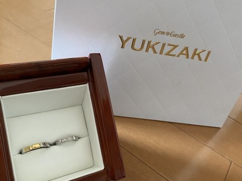 【YUKIZAKI BRIDAL(ユキザキブライダル)の口コミ】 私たちは太めのリングが欲しいというところで指輪を探していました。好み…
