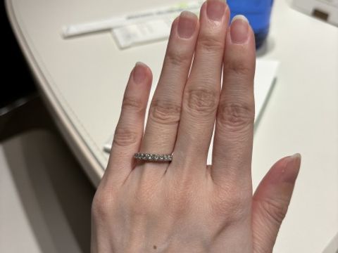 【和光ブライダルブティックギンザの口コミ】 せっかくの結婚指輪なので華やかなダイヤモンドが入ったデザインの指輪が…