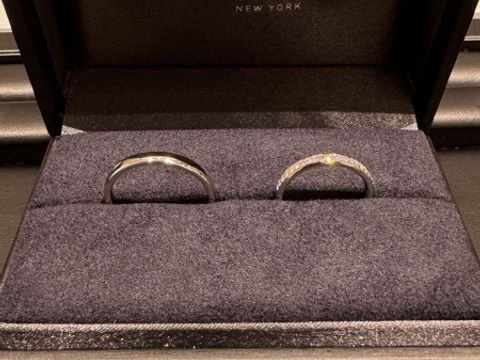 【ラザール ダイヤモンド(LAZARE DIAMOND)の口コミ】 【新郎の指輪について】
1番シンプルなデザインのものです。着け心地とリ…