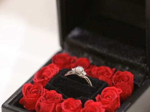 【エクセルコダイヤモンド(EXELCO DIAMOND)の口コミ】 第一にダイヤモンドに重きを置きました。ダイヤモンドの中でも大きさ研磨…