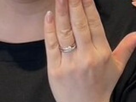 【アイプリモ(I-PRIMO)の口コミ】 プラチナリングで丈夫なリングなだけでなく、彼女に似合う可愛いデザイン…