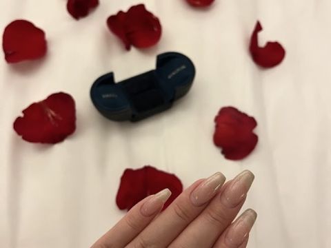 【ハリー・ウィンストン(Harry Winston)の口コミ】 何十年先も似合うだろうボリュームにほれぼれしました。
ダイヤの輝きも、…