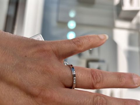 【Ponte Vecchio(ポンテヴェキオ)の口コミ】 仕事上、シンプルなものを探していたので、シンプルなものを選びました。…