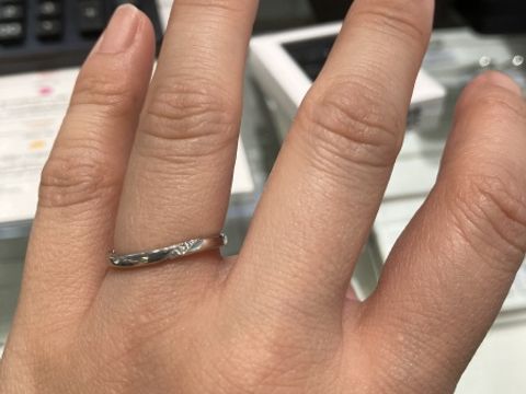 【アイプリモ(I-PRIMO)の口コミ】 華やかすぎず清楚な指輪という案内通り派手すぎず、日用的にも着用できる…