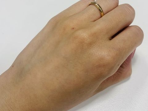 【カルティエ(Cartier)の口コミ】 シンプルで飽きの来ないデザインのため長く着用できると思います。
ダイヤ…