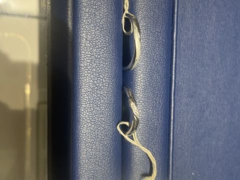 【銀座ダイヤモンドシライシの口コミ】 まず最初に好みのデザイン等を聞いて頂きいくつか持ってきていただきまし…