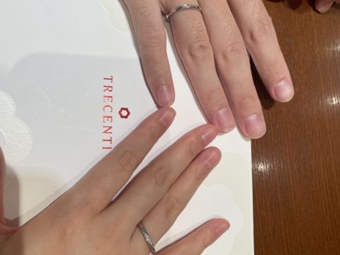 【TRECENTI(トレセンテ)の口コミ】 正面だけではなく側面からでも指輪のダイヤが見えるようになっており、他…