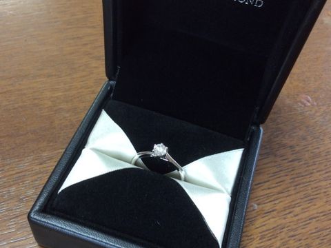 【エクセルコダイヤモンド(EXELCO DIAMOND)の口コミ】 ベルギー王侯貴族御用達だけあって、ダイヤモンドがとても綺麗でした。ダ…