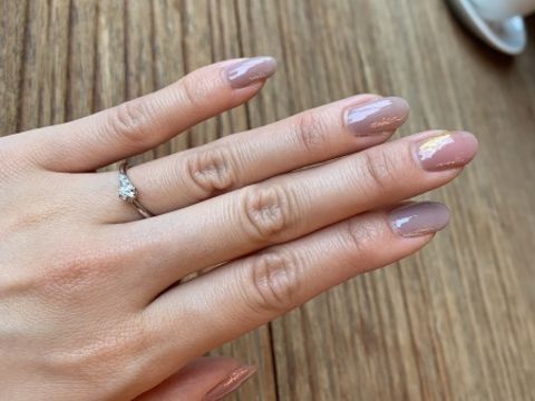 【ラザール ダイヤモンド(LAZARE DIAMOND)の口コミ】 ダイヤモンドが並んで3つついているので、ひとつひとつが小ぶりでもゴージ…