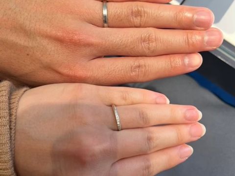 【銀座ダイヤモンドシライシの口コミ】 正面からだけでなく、上から見ても下から見てもダイヤモンドが見えるデザ…