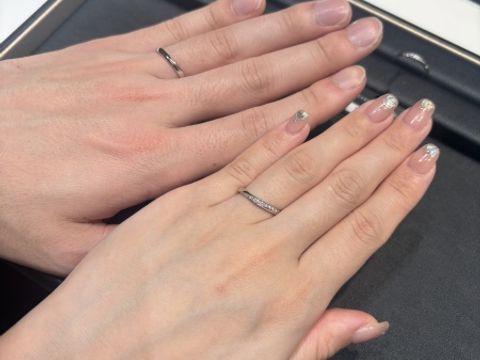 【ラザール ダイヤモンド(LAZARE DIAMOND)の口コミ】 たくさんある指輪から、キラキラしているもの、少しデザインがあるものを…