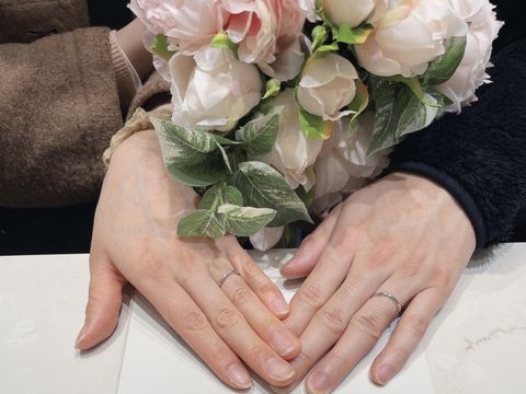 【アイプリモ(I-PRIMO)の口コミ】 主張控えめの細身のタイプですが、ダイヤモンドが３連でついており、さり…