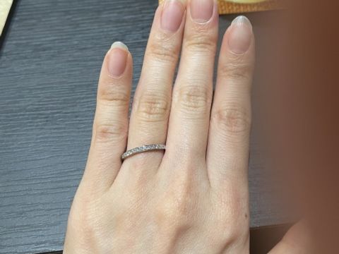 【DIYARTH(ディヤース)の口コミ】 ディアーズのハーフエタニティを選択しました。とても可愛いです。半分以…