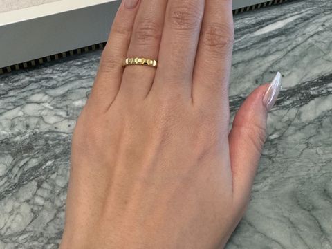【ブシュロン(BOUCHERON)の口コミ】 指輪のデザインが私の結婚指輪選びの軸(地金のみ/輝きがある/イエローゴー…