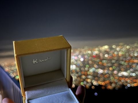 【ケイウノ ブライダル(K.UNO BRIDAL)の口コミ】 シンプルなものからゴージャスなものまで幅広くあります。ダイヤのカラッ…