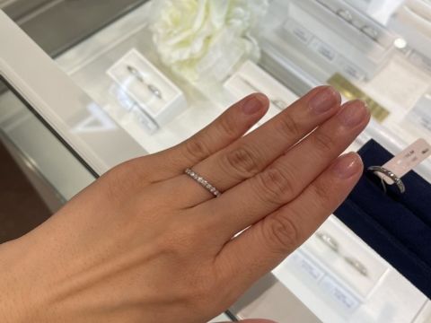 【4℃ BRIDAL(ヨンドシーブライダル)の口コミ】 価格はあまり気にしていませんでした。プラチナでダイヤモンドがついてい…