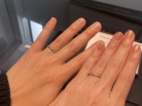 【エクセルコダイヤモンド(EXELCO DIAMOND)の口コミ】 色々なものを試着しましたが、私はキラキラしたダイヤモンドが沢山付いて…