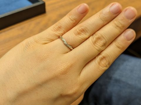 【4℃ BRIDAL(ヨンドシーブライダル)の口コミ】 美女と野獣が好きだったのと、Vのデザインが手が綺麗に見えてよかった。今…