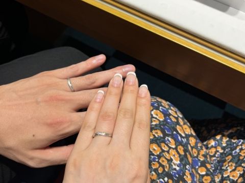 【銀座ダイヤモンドシライシの口コミ】 希少価値の高いダイヤを扱っているため、輝きが他の店舗とは比べ物になら…